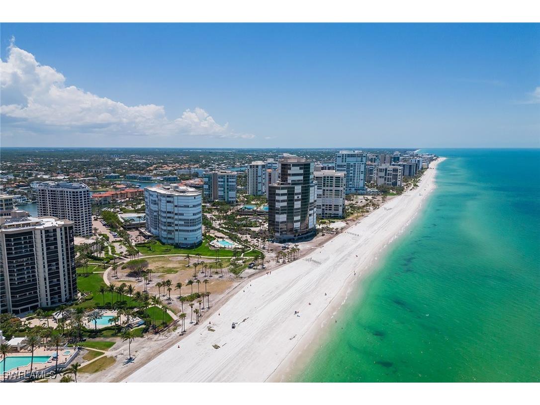 4451 Gulf Shore Boulevard N #402 Naples FL 34103 223039080 image1