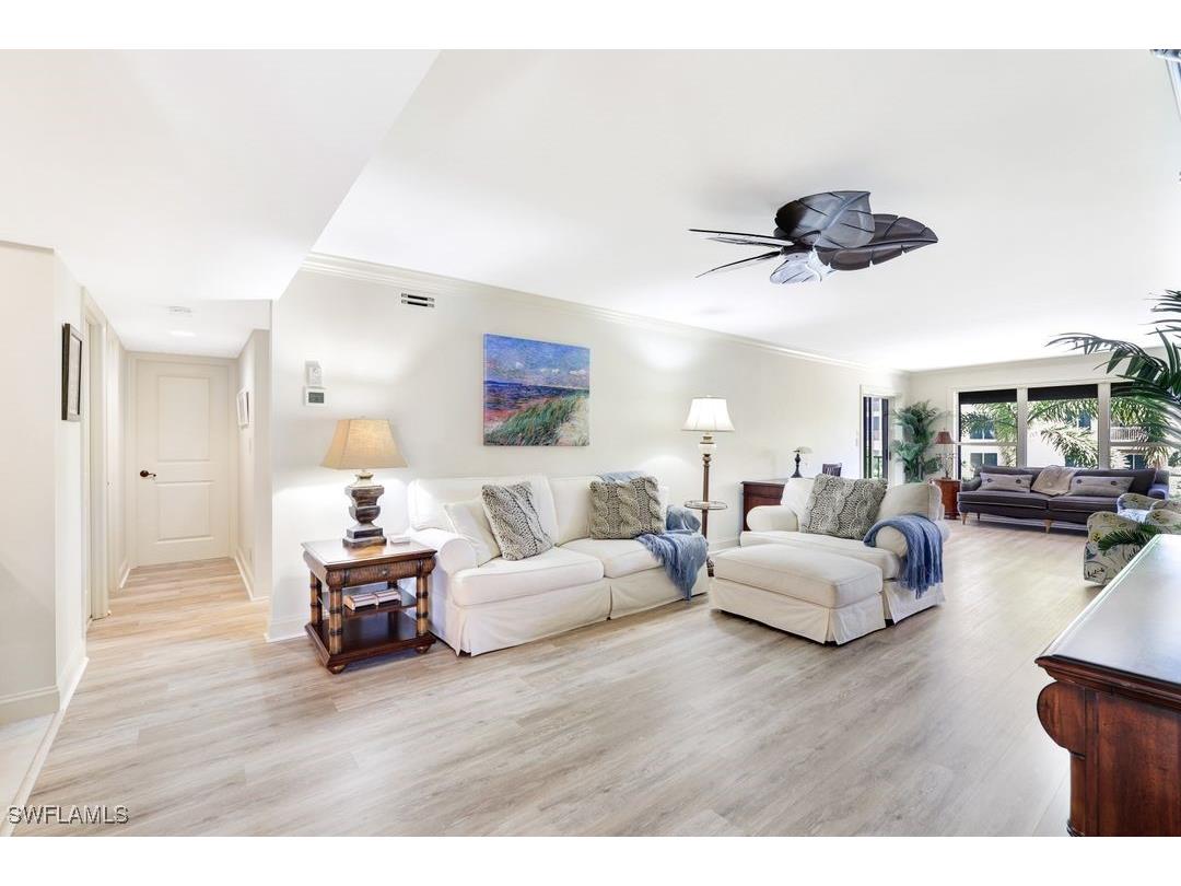 4451 Gulf Shore Boulevard N #405 Naples FL 34103 225043598 image2