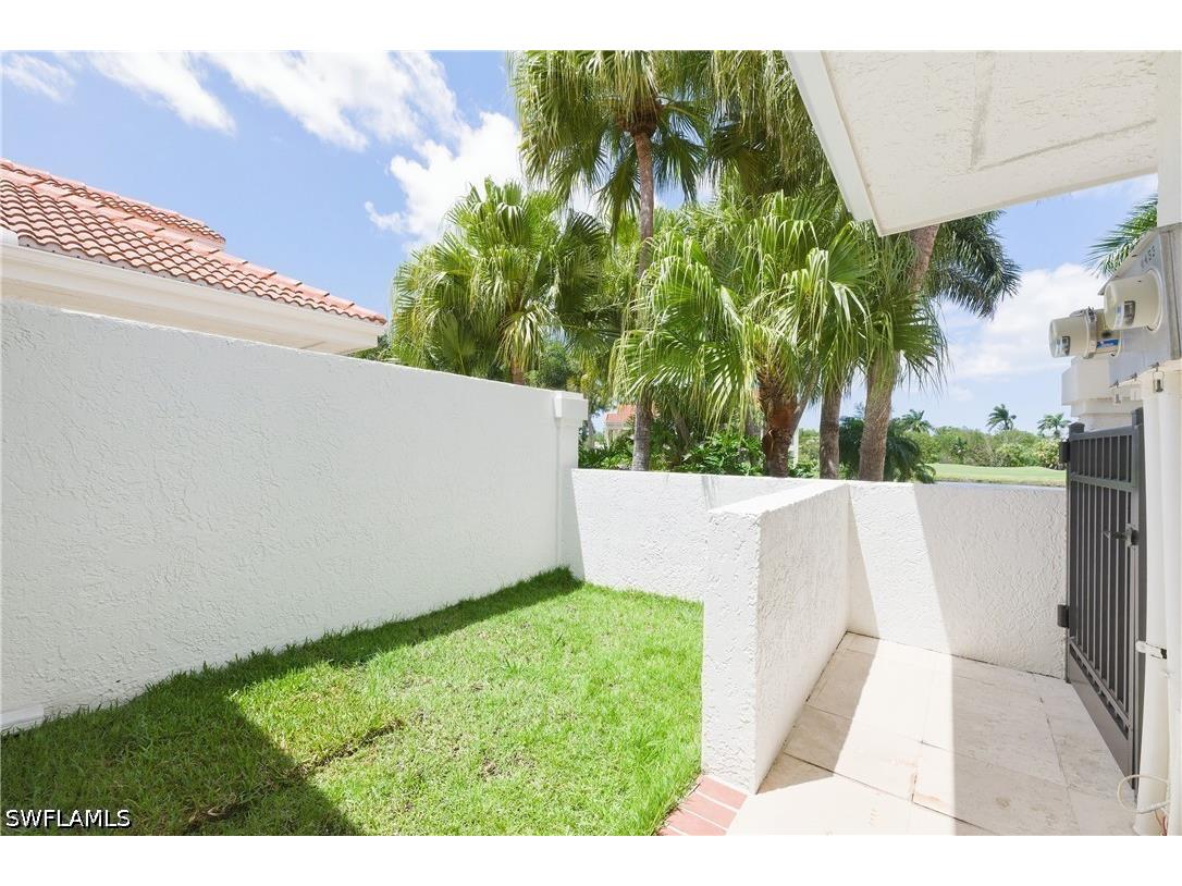 4451 Yacht Harbor Drive Naples FL 34112 226014925 image12