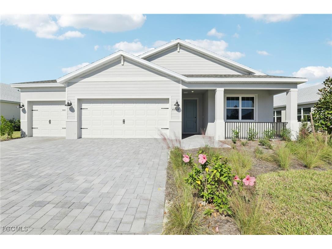 44512 Frontier Drive Punta Gorda FL 33982 2025017941 image1