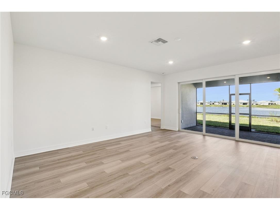 44512 Frontier Drive Punta Gorda FL 33982 2025017941 image10