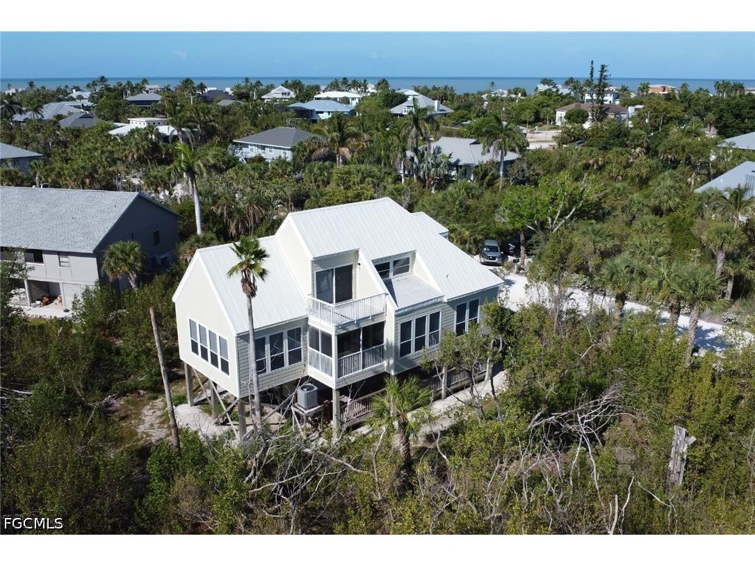 4452 Gulf Pines Drive Sanibel FL 33957 2026023061 image1