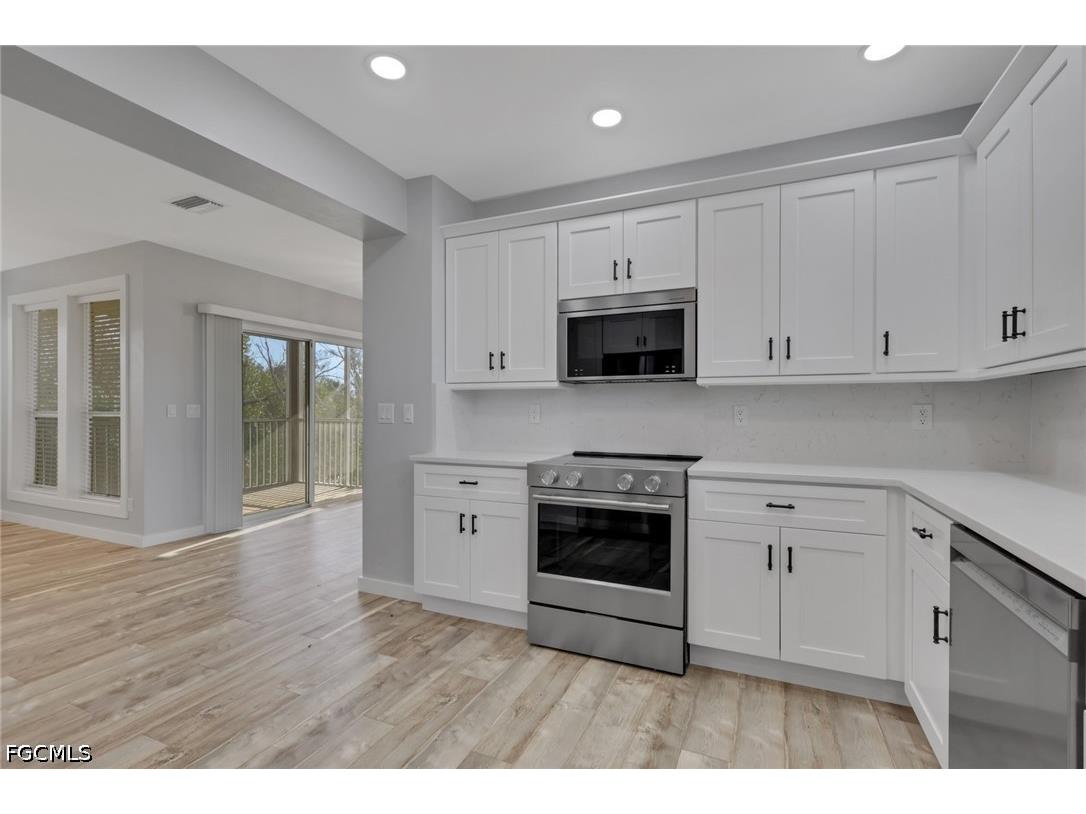4452 Gulf Pines Drive Sanibel FL 33957 2026023061 image19