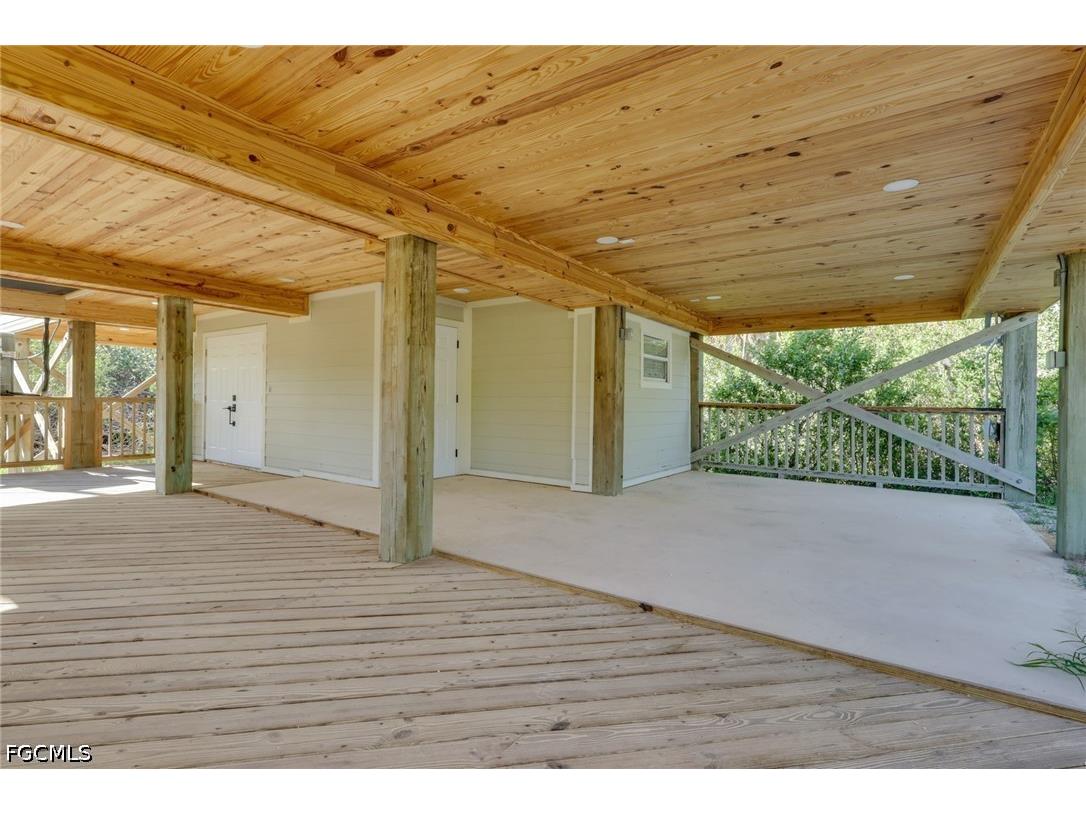 4452 Gulf Pines Drive Sanibel FL 33957 2026023061 image4