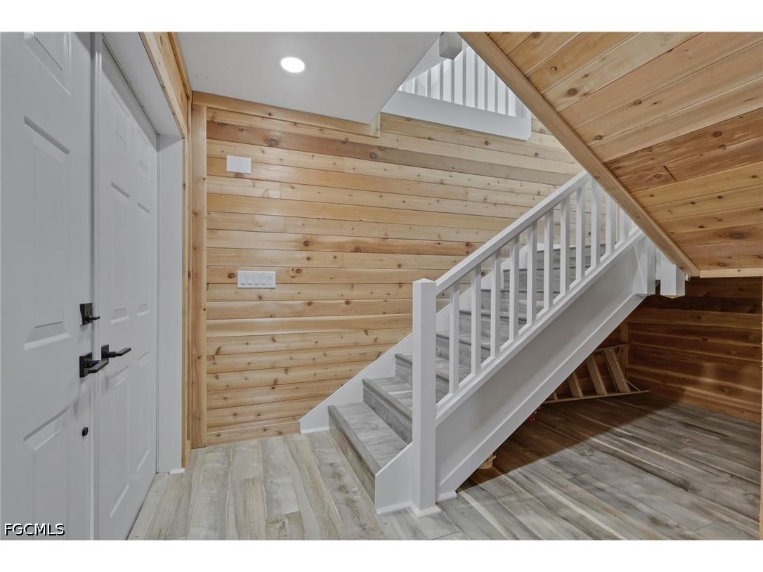 4452 Gulf Pines Drive Sanibel FL 33957 2026023061 image5