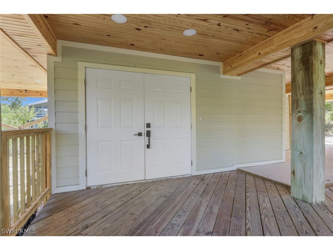 4452 Gulf Pines Drive Sanibel FL 33957 226007782 image3