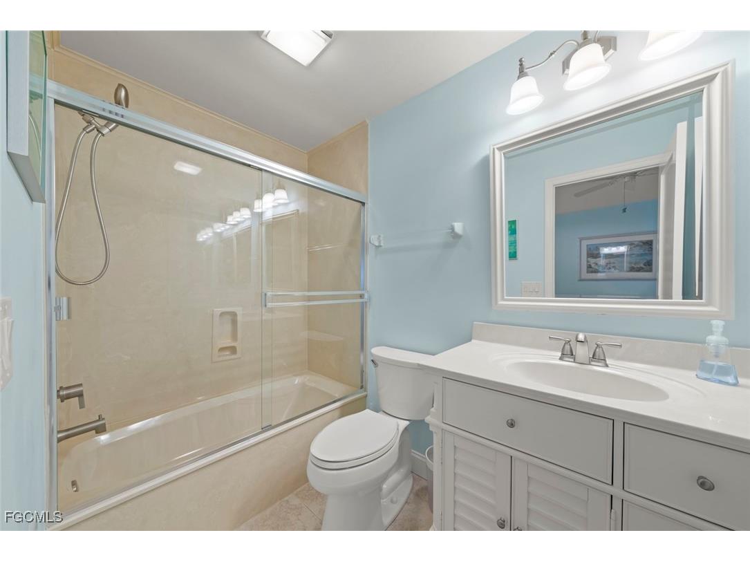 4452 Waters Edge Lane Sanibel FL 33957 2025024804 image21