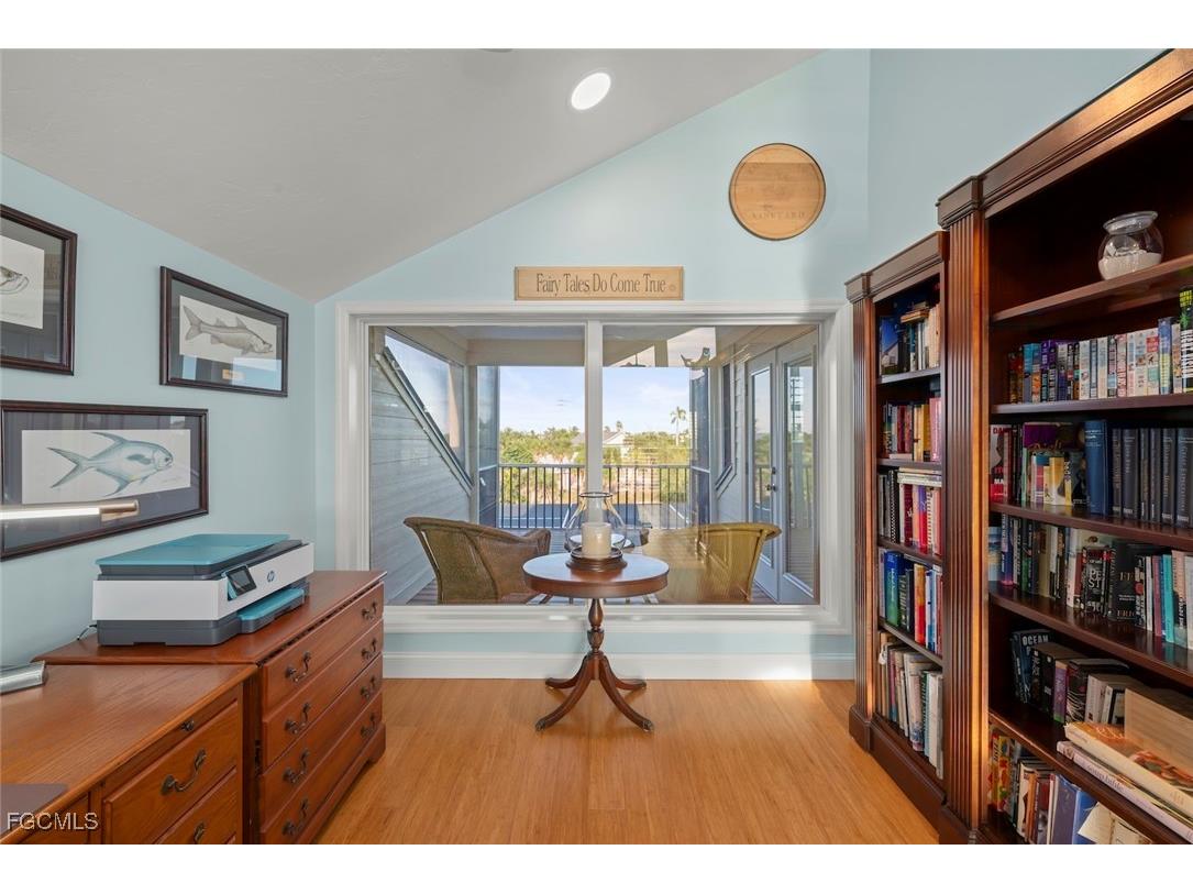 4452 Waters Edge Lane Sanibel FL 33957 2025024804 image25