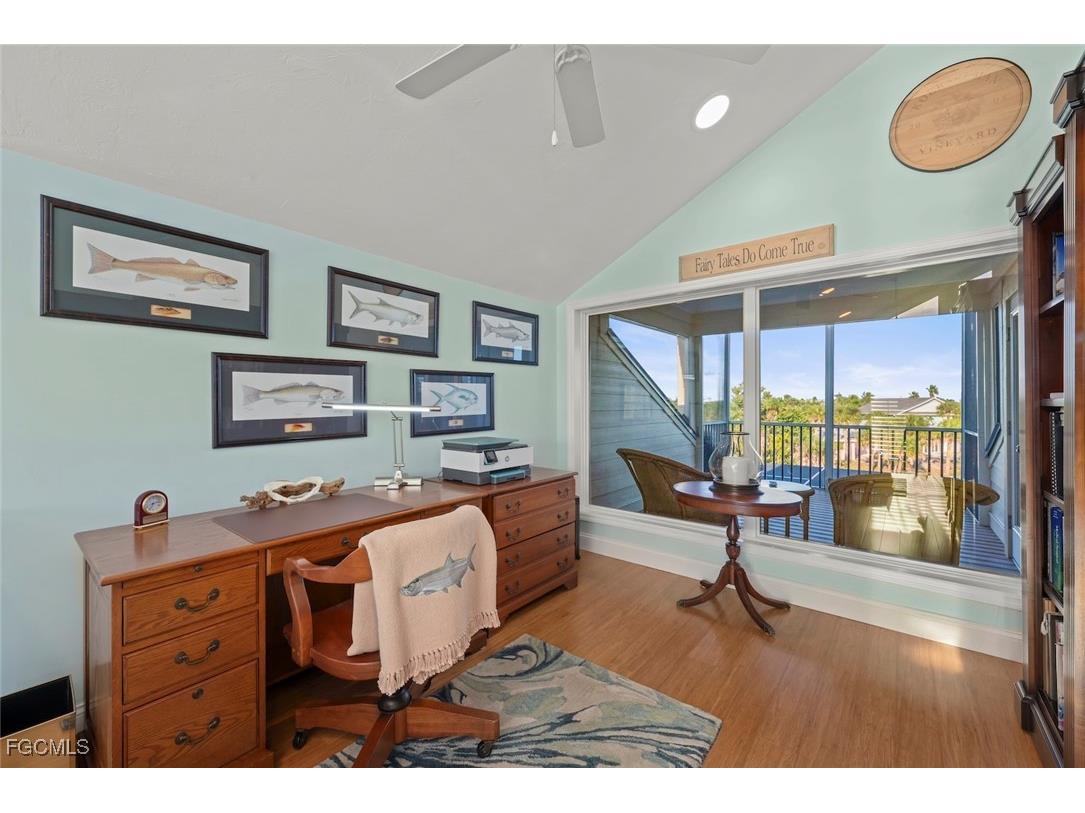 4452 Waters Edge Lane Sanibel FL 33957 2025024804 image26