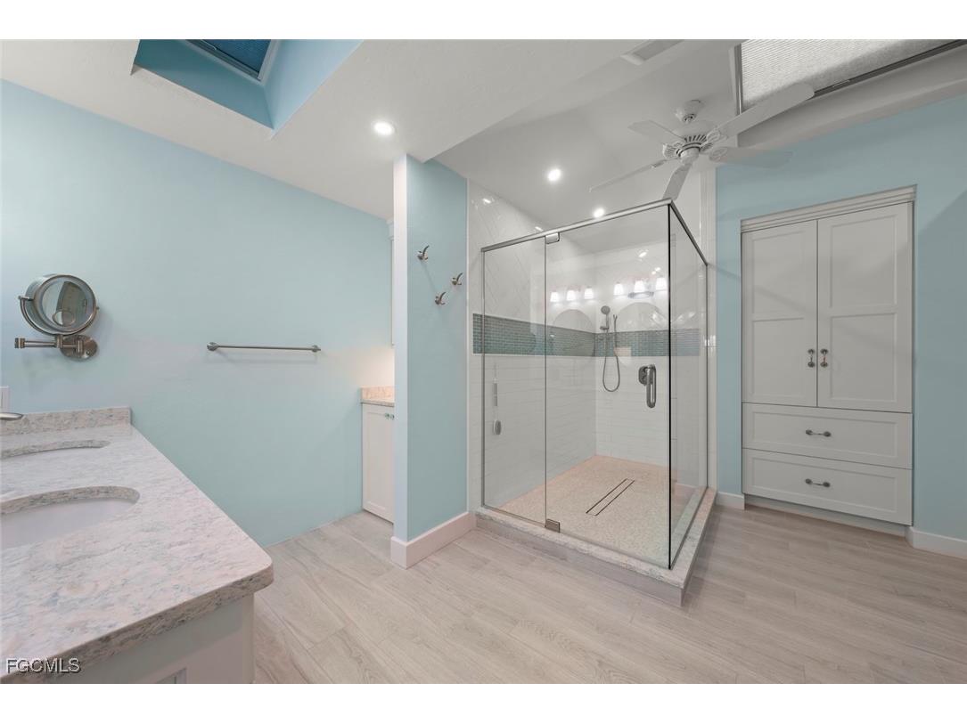 4452 Waters Edge Lane Sanibel FL 33957 2025024804 image31