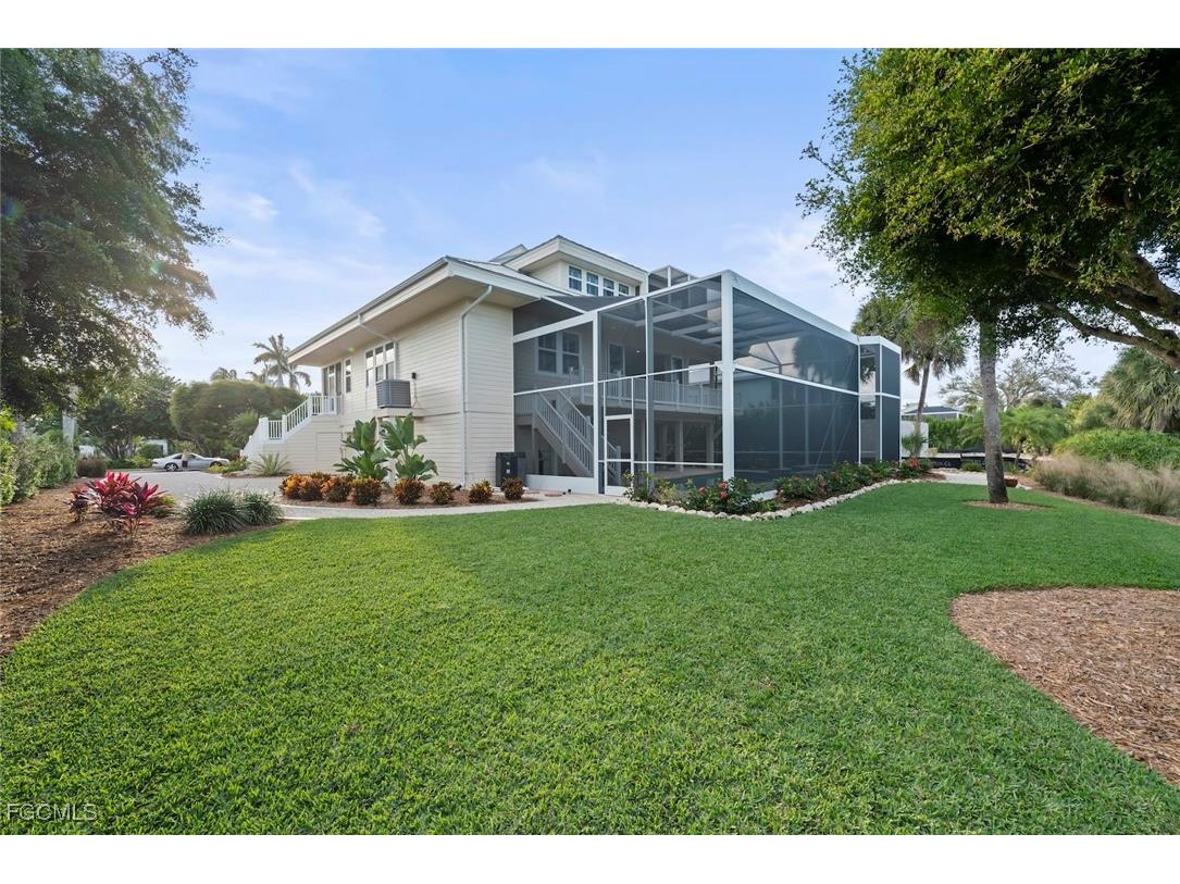 4452 Waters Edge Lane Sanibel FL 33957 2025024804 image42