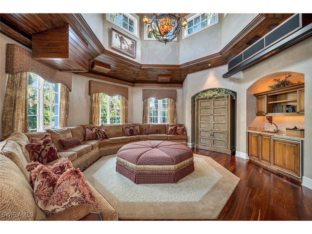 4453 Brynwood Drive Naples FL 34119 224080602 image5