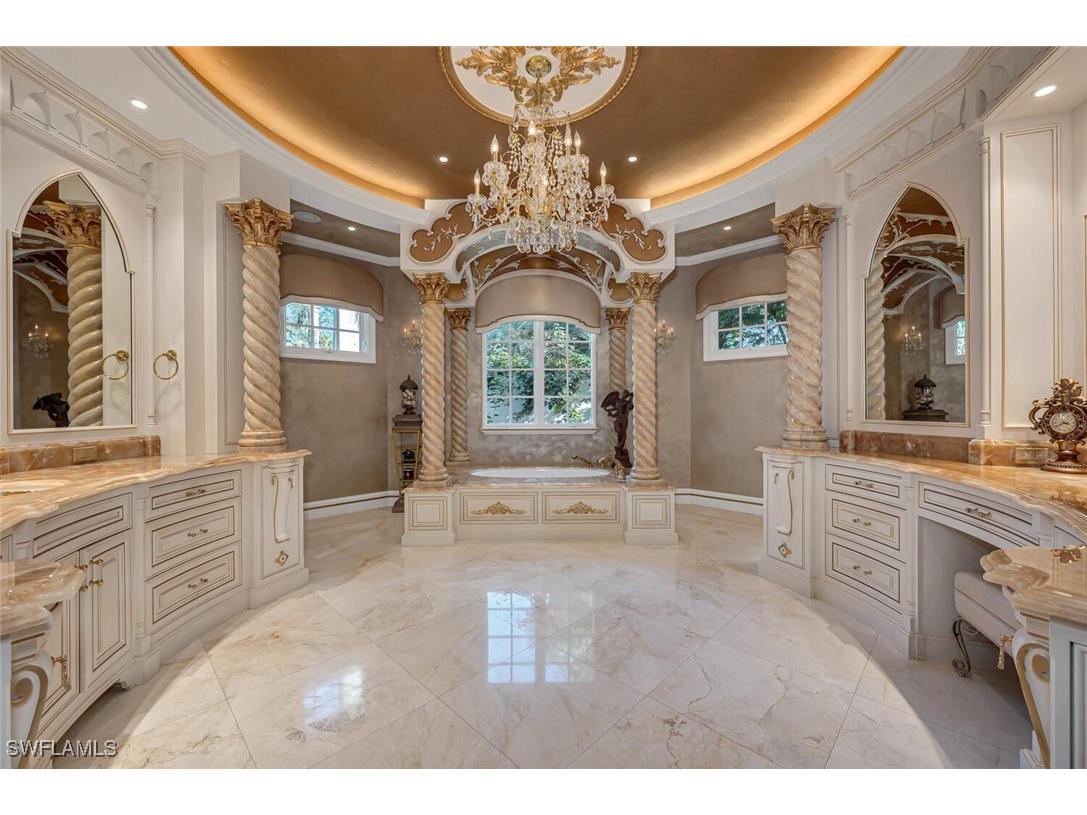 4453 Brynwood Drive Naples FL 34119 224080602 image7