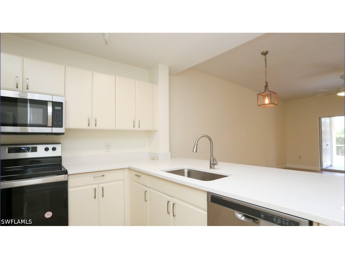 4455 Botanical Place Circle #5-104 Naples FL 34112 226016710 image10