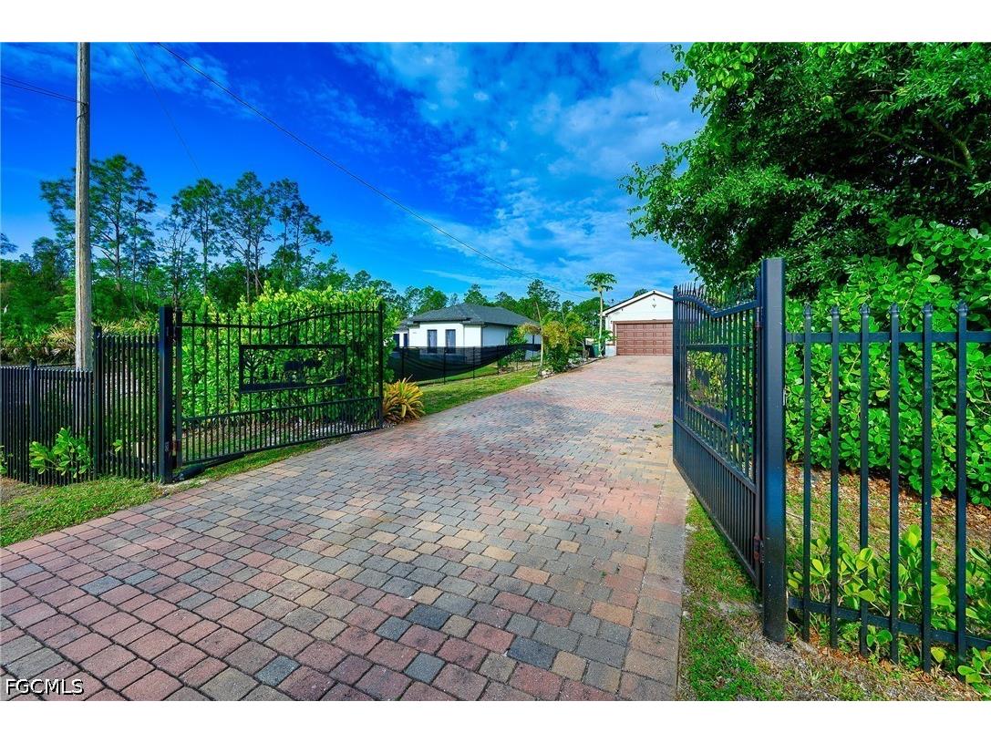 4457 12th Street NE Naples FL 34120 2026019746 image2