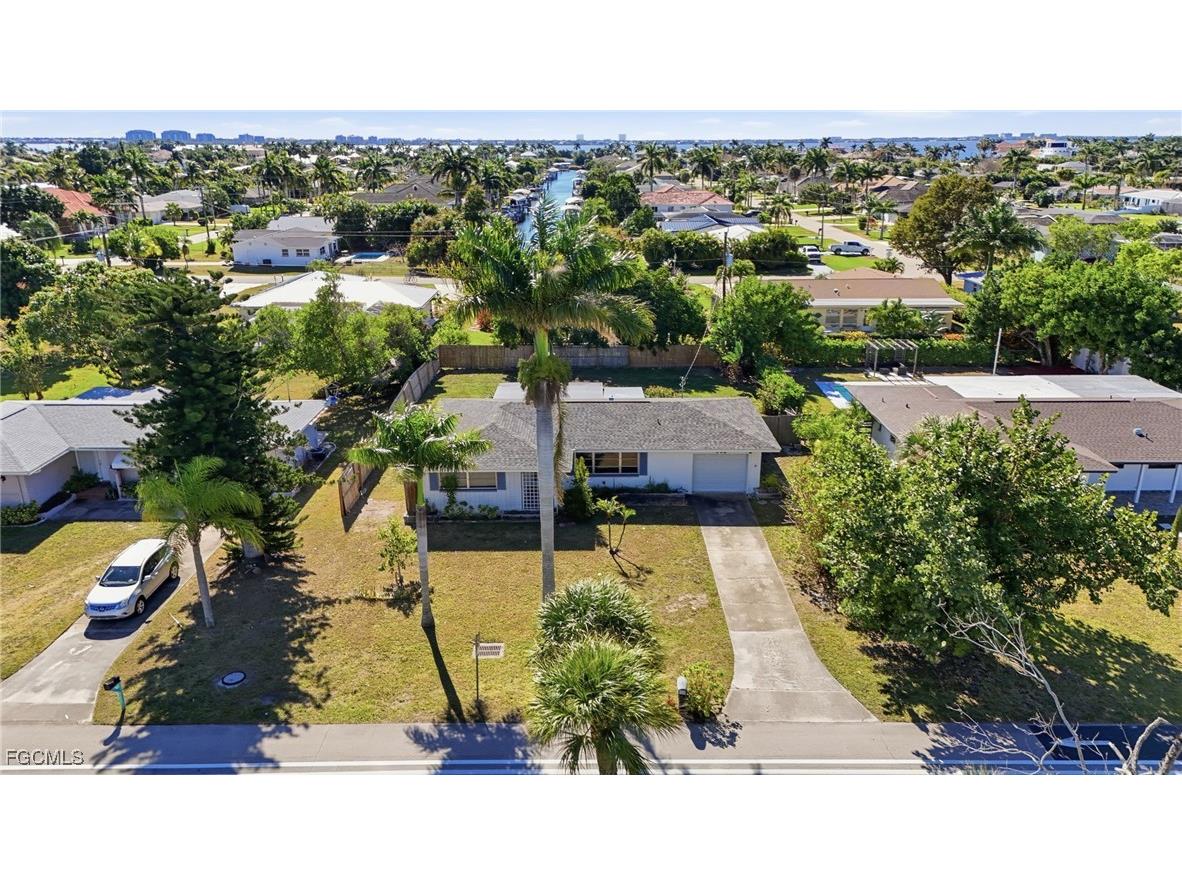 446 El Dorado Parkway E Cape Coral FL 33904 2026002983 image27