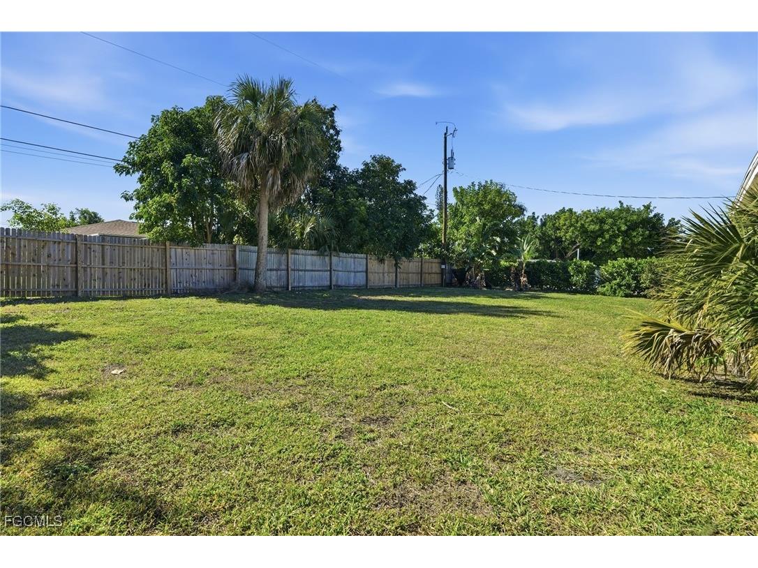 446 El Dorado Parkway E Cape Coral FL 33904 2026002983 image31