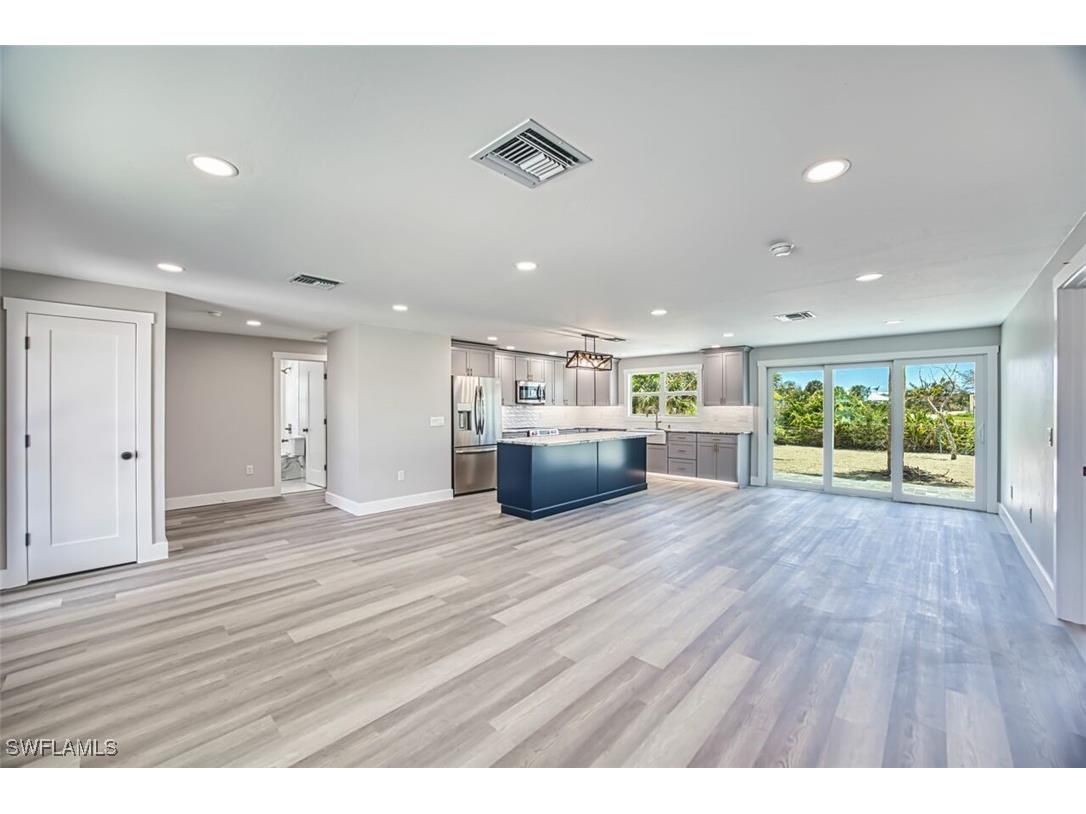 446 Lake Murex Circle Sanibel FL 33957 225038486 image12