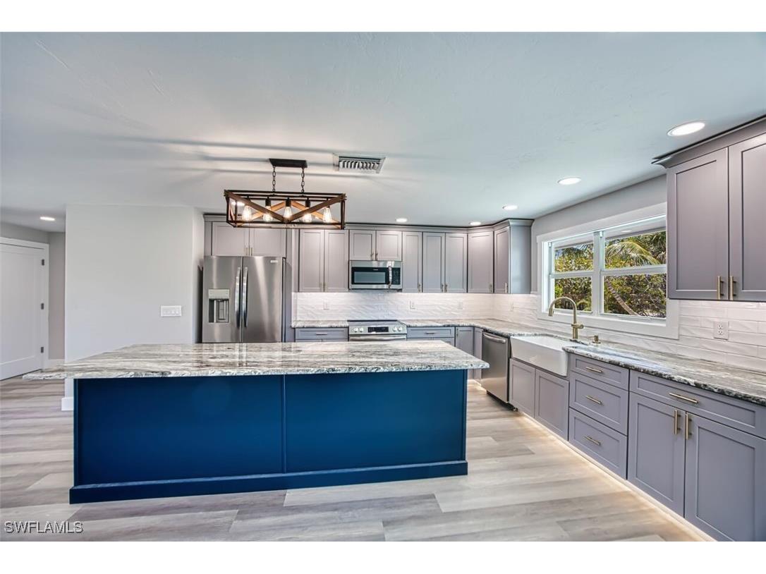 446 Lake Murex Circle Sanibel FL 33957 225038486 image15