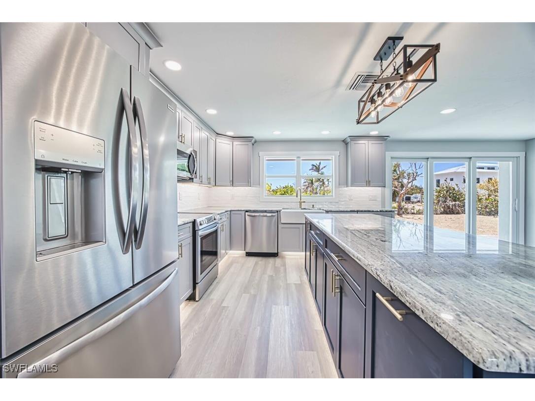 446 Lake Murex Circle Sanibel FL 33957 225038486 image16