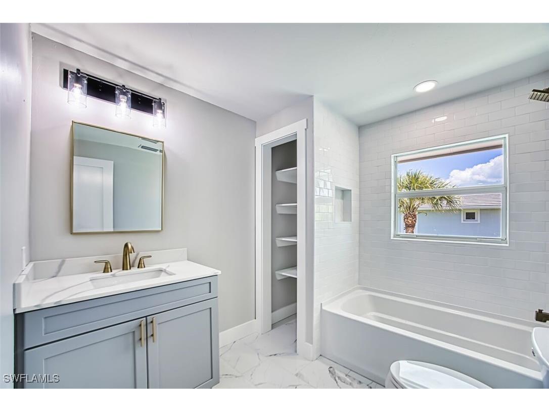 446 Lake Murex Circle Sanibel FL 33957 225038486 image27