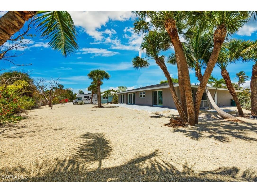 446 Lake Murex Circle Sanibel FL 33957 225038486 image32