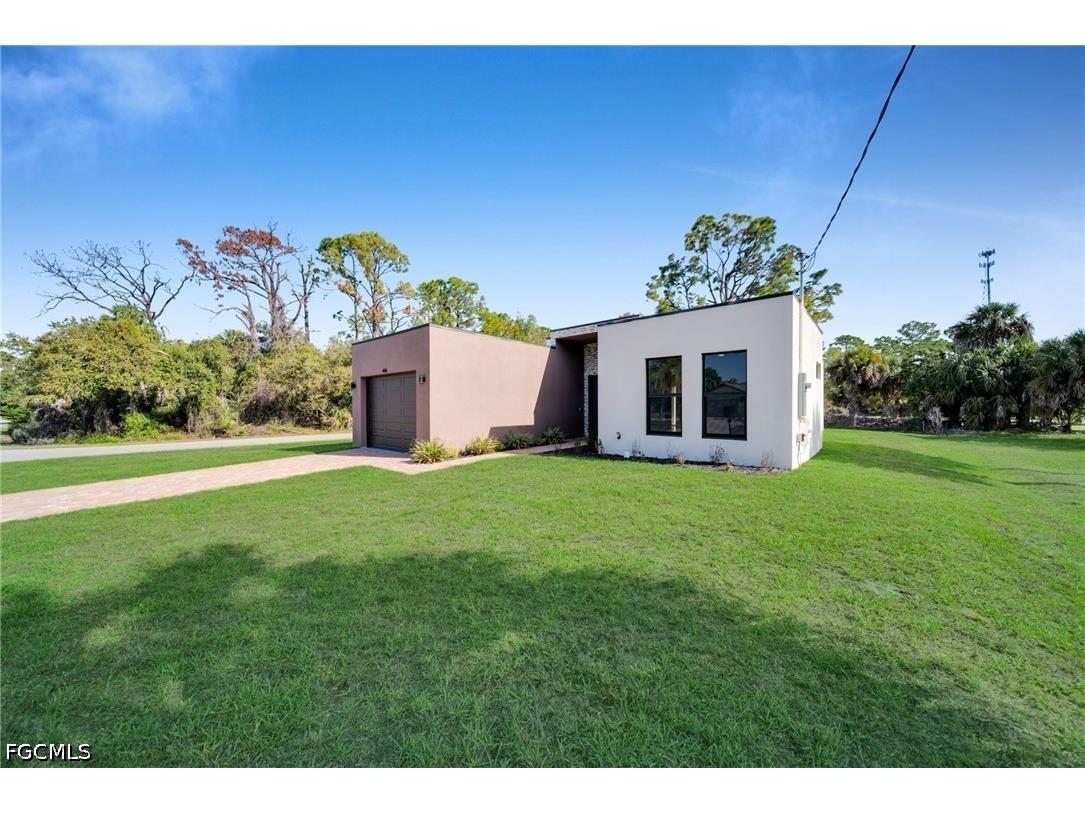 446 Skyland Lane Port Charlotte FL 33953 2026020319 image2