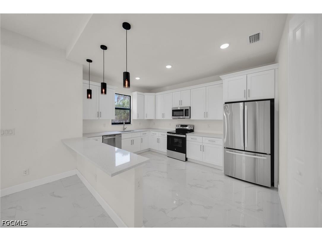 446 Skyland Lane Port Charlotte FL 33953 2026020319 image7