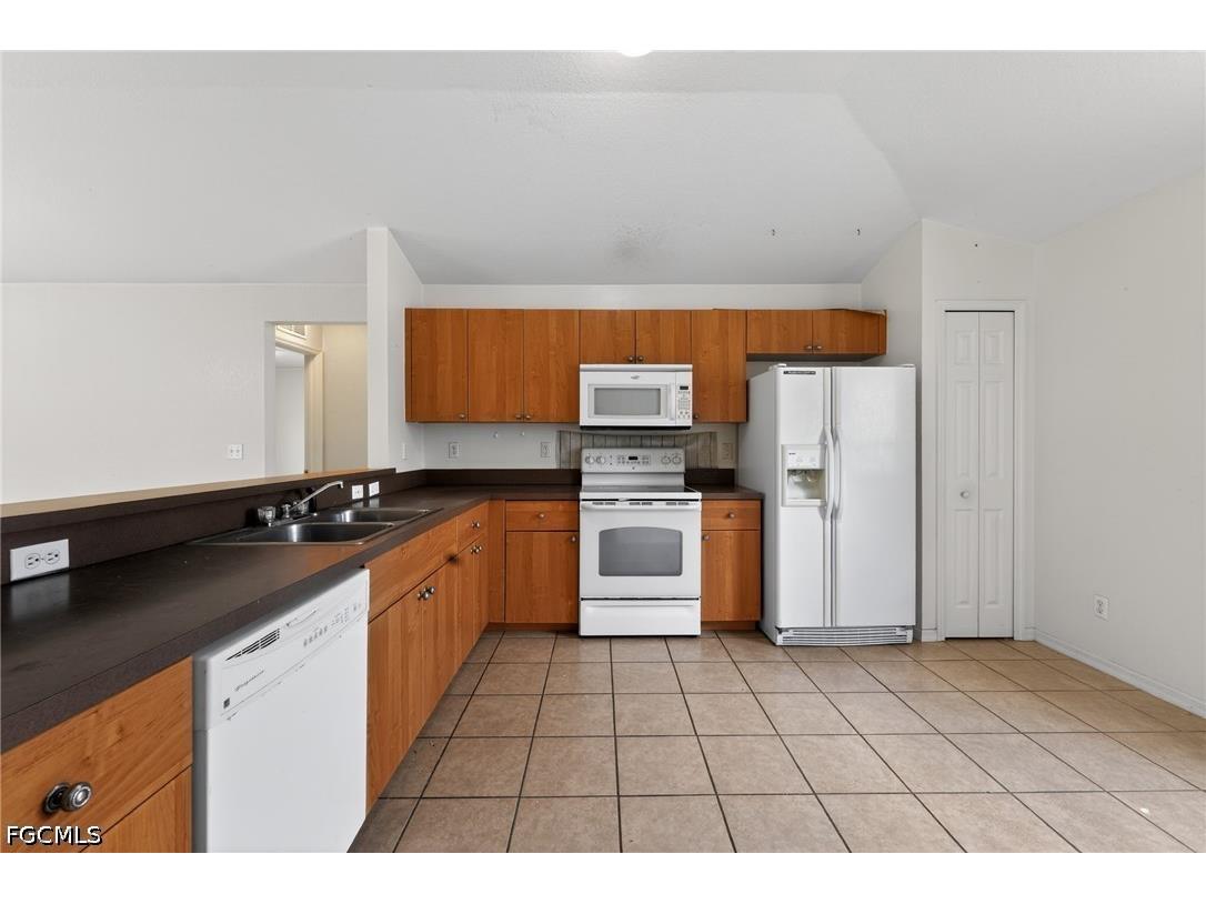 446 Windermere Drive Lehigh Acres FL 33972 2026028966 image10