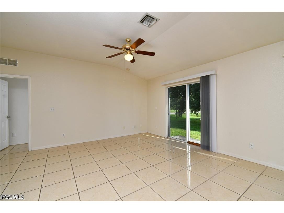 446 Windermere Drive Lehigh Acres FL 33972 2026028966 image20