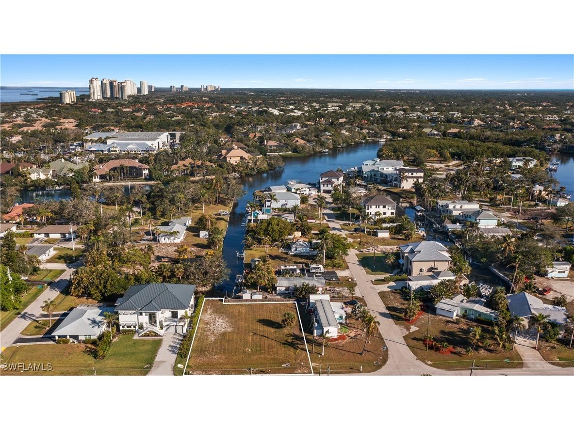 4460 Tarpon Avenue Bonita Springs FL 34134 225069424 image1