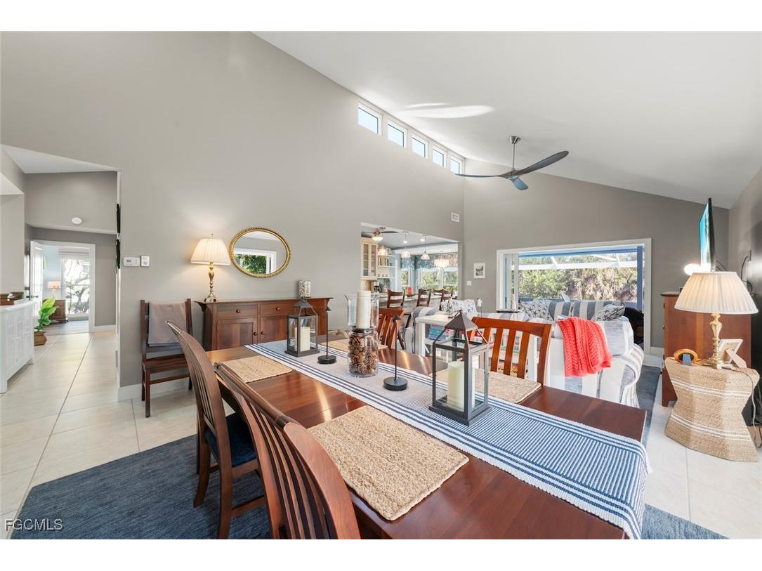 4460 Waters Edge Lane Sanibel FL 33957 2025024270 image16