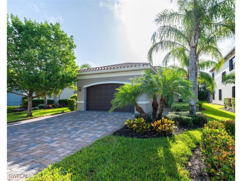 4462 Crimson Avenue Naples FL 34119 225064403 image1