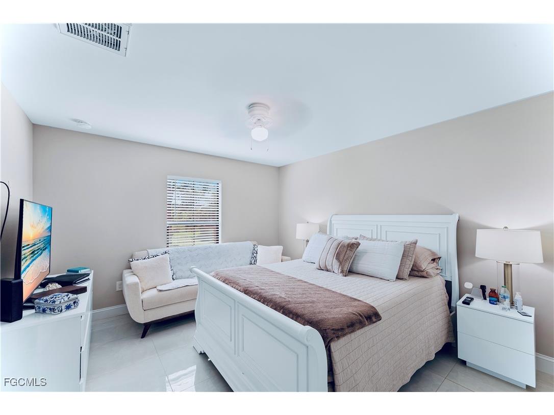 4465/4467 30th Street SW Lehigh Acres FL 33973 2025021411 image11