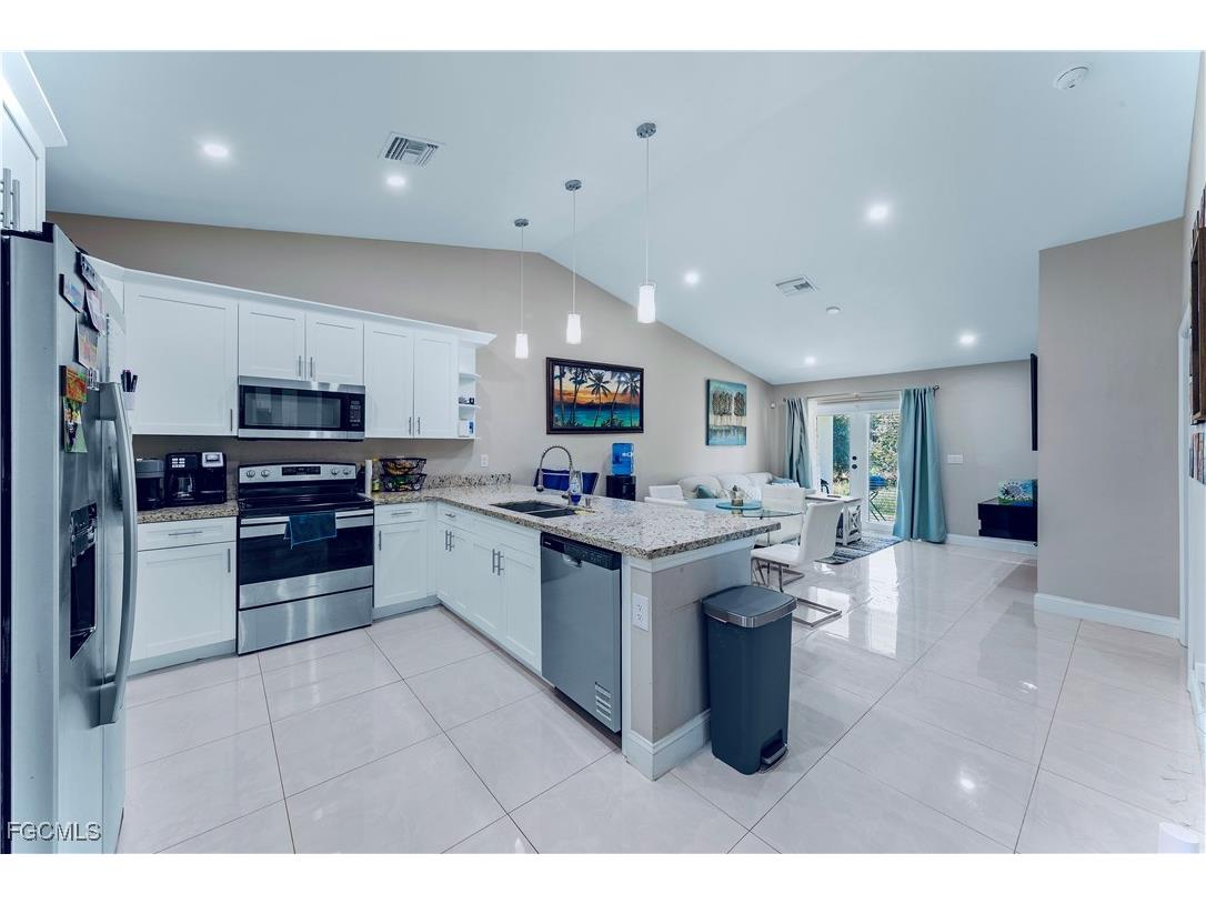 4465/4467 30th Street SW Lehigh Acres FL 33973 2025021411 image14