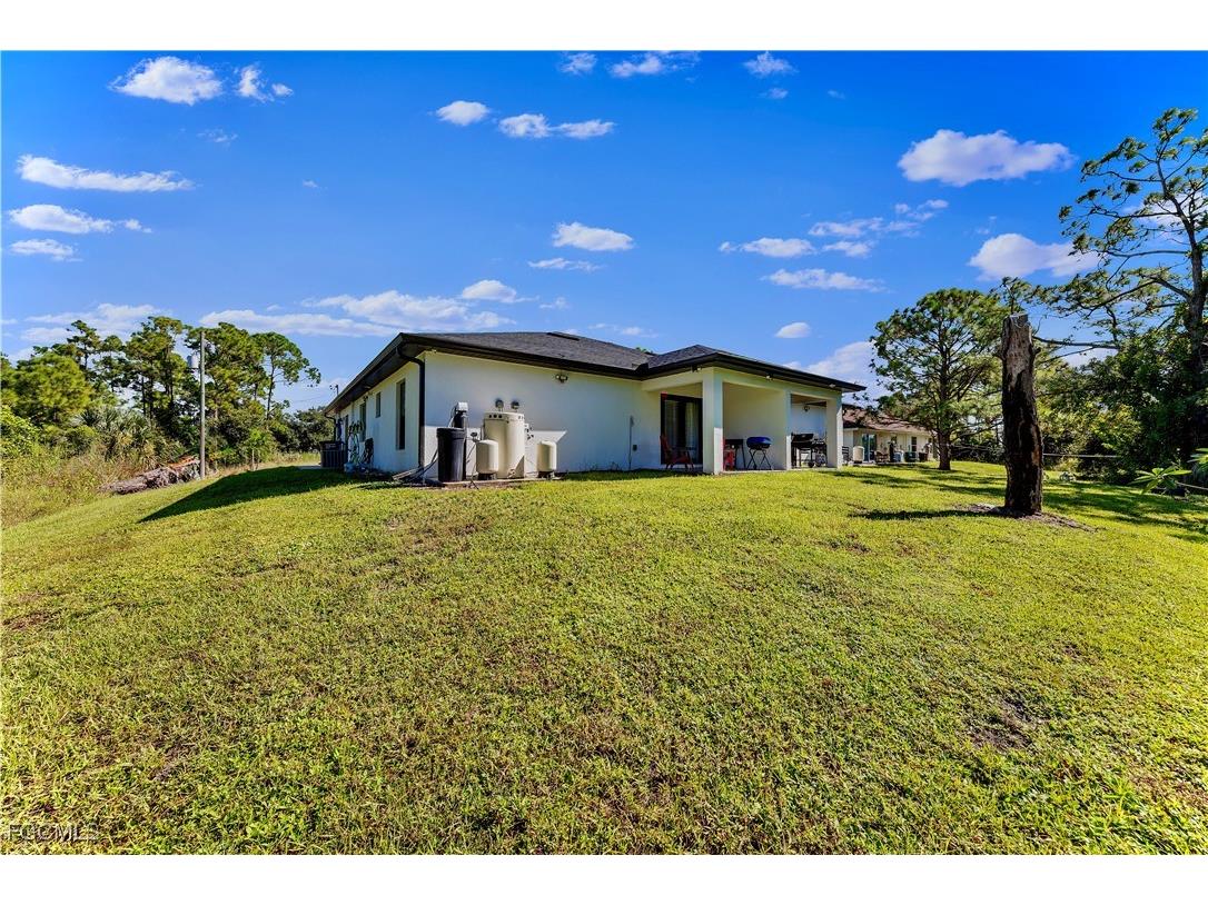 4465/4467 30th Street SW Lehigh Acres FL 33973 2025021411 image19