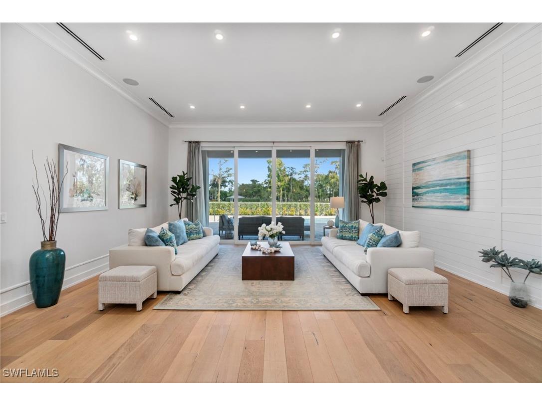 4467 Silver Fox Drive Naples FL 34119 225074939 image1