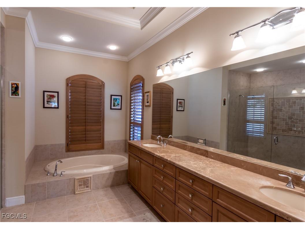 447 Avalon Drive Cape Coral FL 33904 2025024489 image20