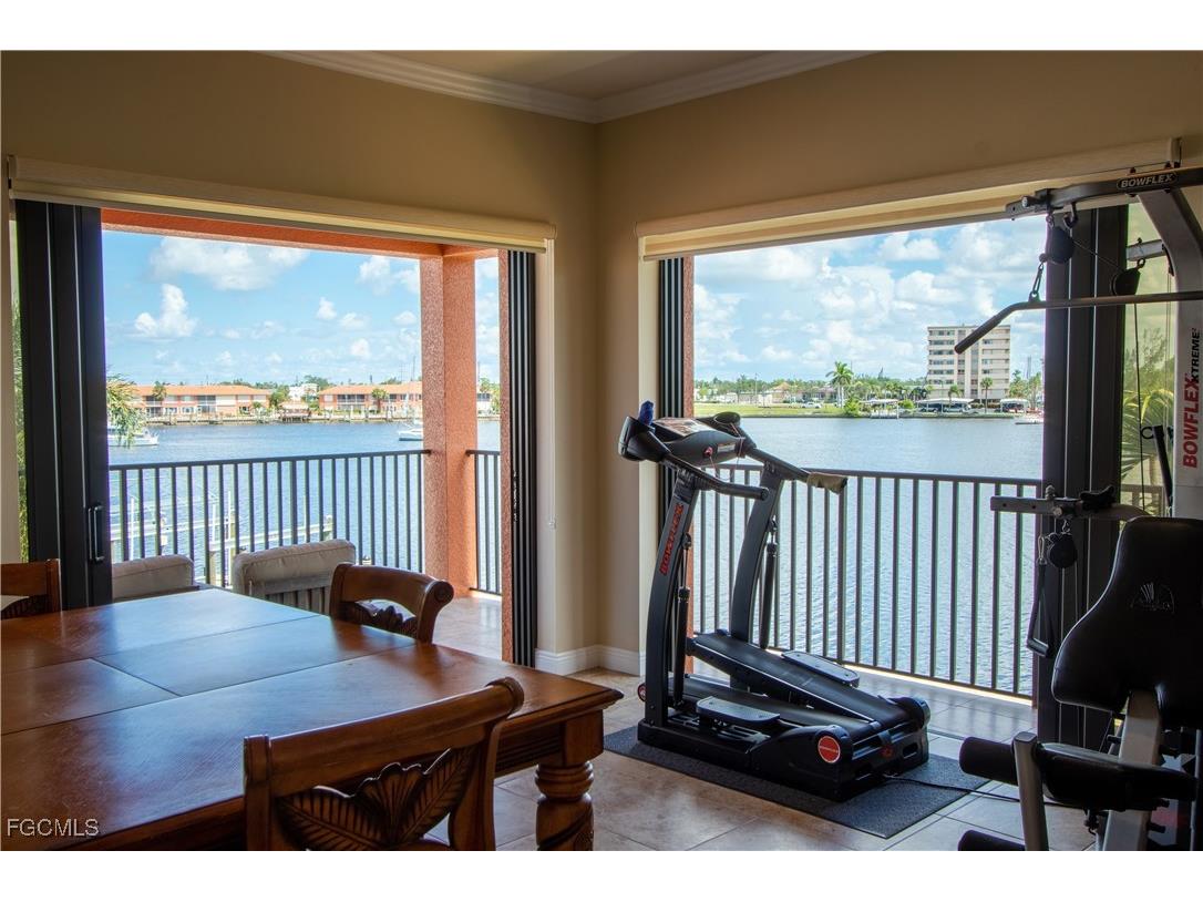 447 Avalon Drive Cape Coral FL 33904 2025024489 image34