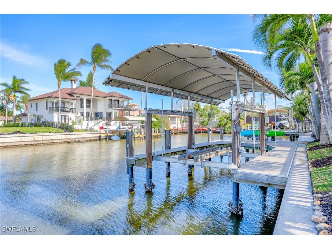 447 Egret Avenue Naples FL 34108 225076143 image39
