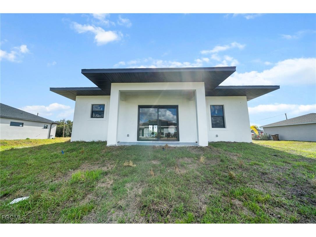 447 Redwing Street Lehigh Acres FL 33974 2025025070 image18