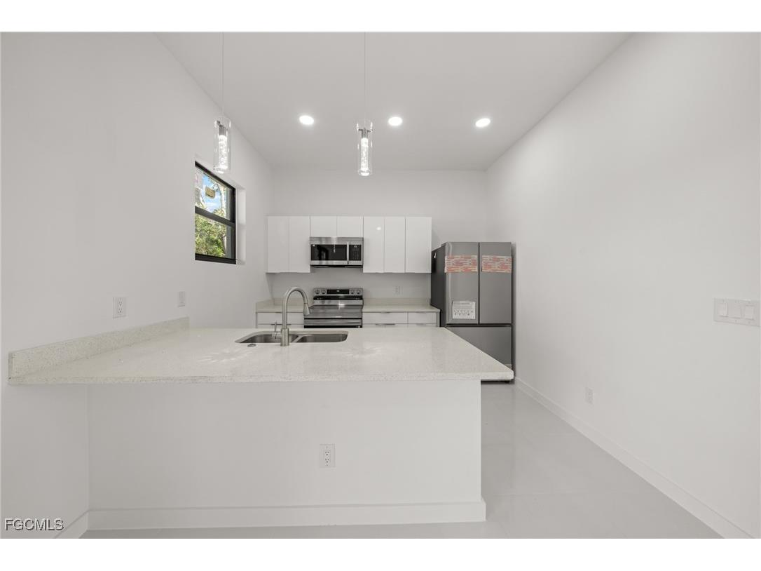 447 Redwing Street Lehigh Acres FL 33974 2025025070 image5