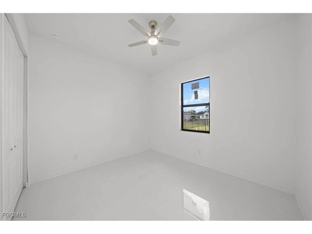 447 Redwing Street Lehigh Acres FL 33974 2025025070 image8