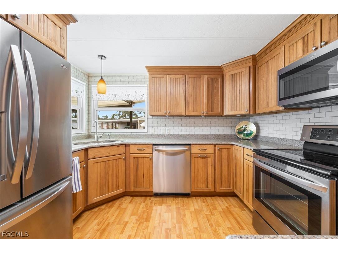 447 Snead Drive North Fort Myers FL 33903 2026009319 image15