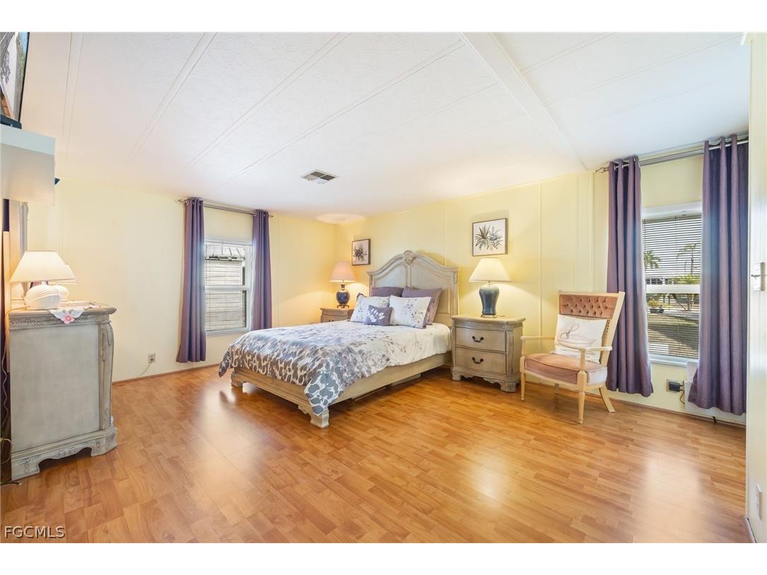 447 Snead Drive North Fort Myers FL 33903 2026009319 image18