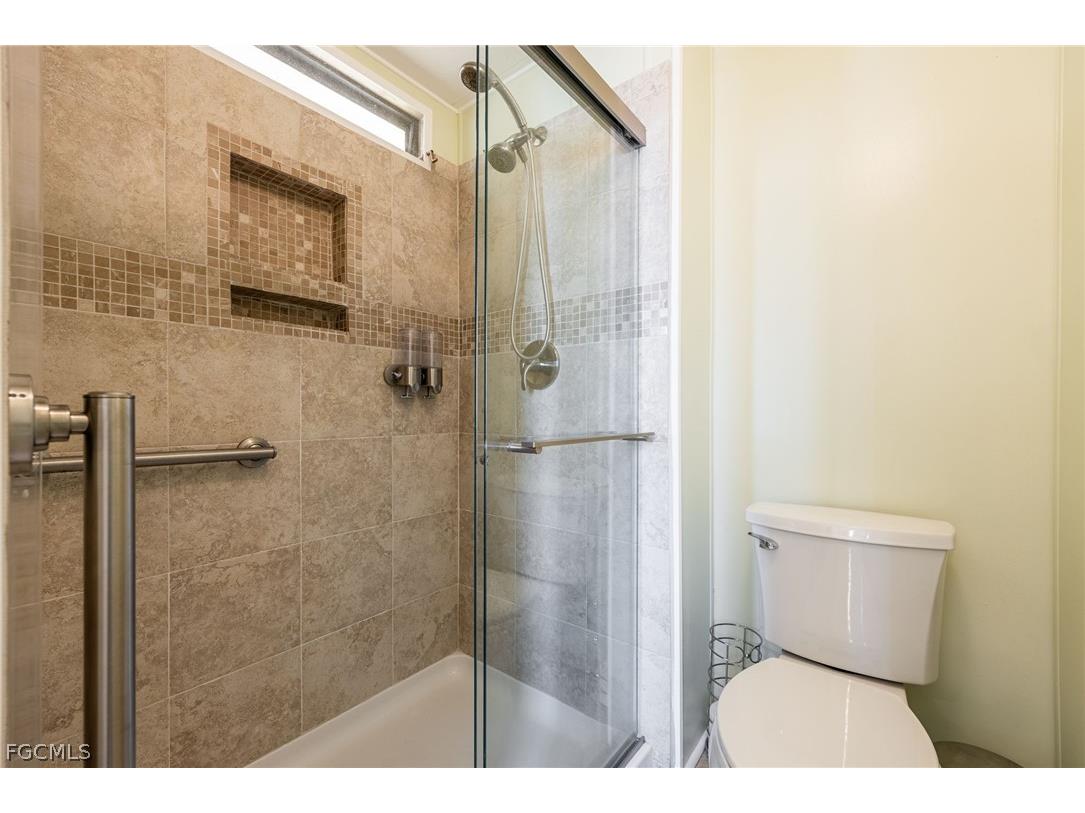 447 Snead Drive North Fort Myers FL 33903 2026009319 image22
