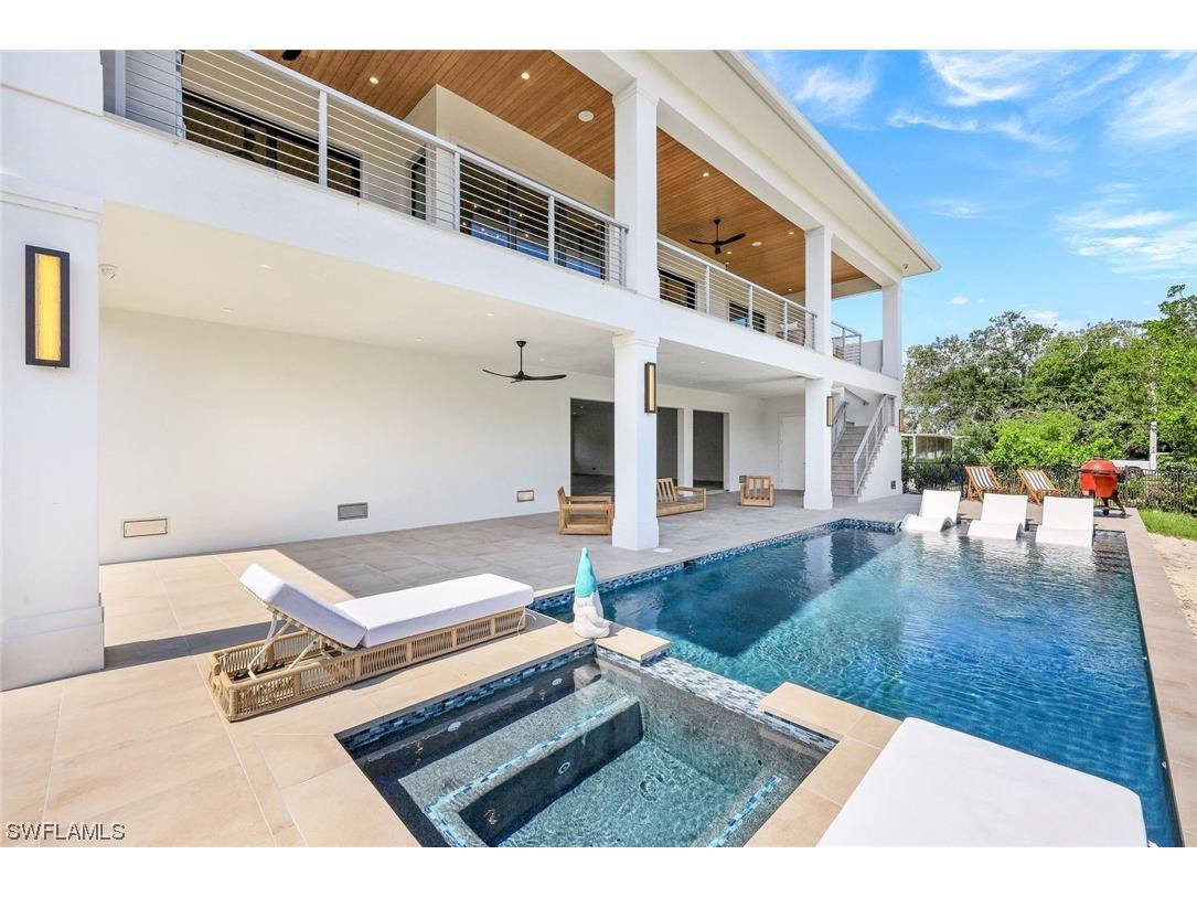 4470 Tarpon Avenue Bonita Springs FL 34134 223034435 image1