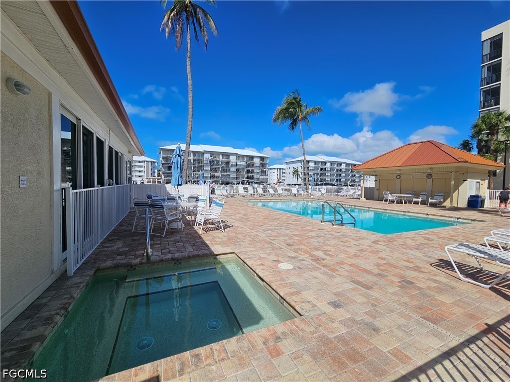 4471 Bay Beach Lane #314 Fort Myers Beach FL 33931 2026016761 image8