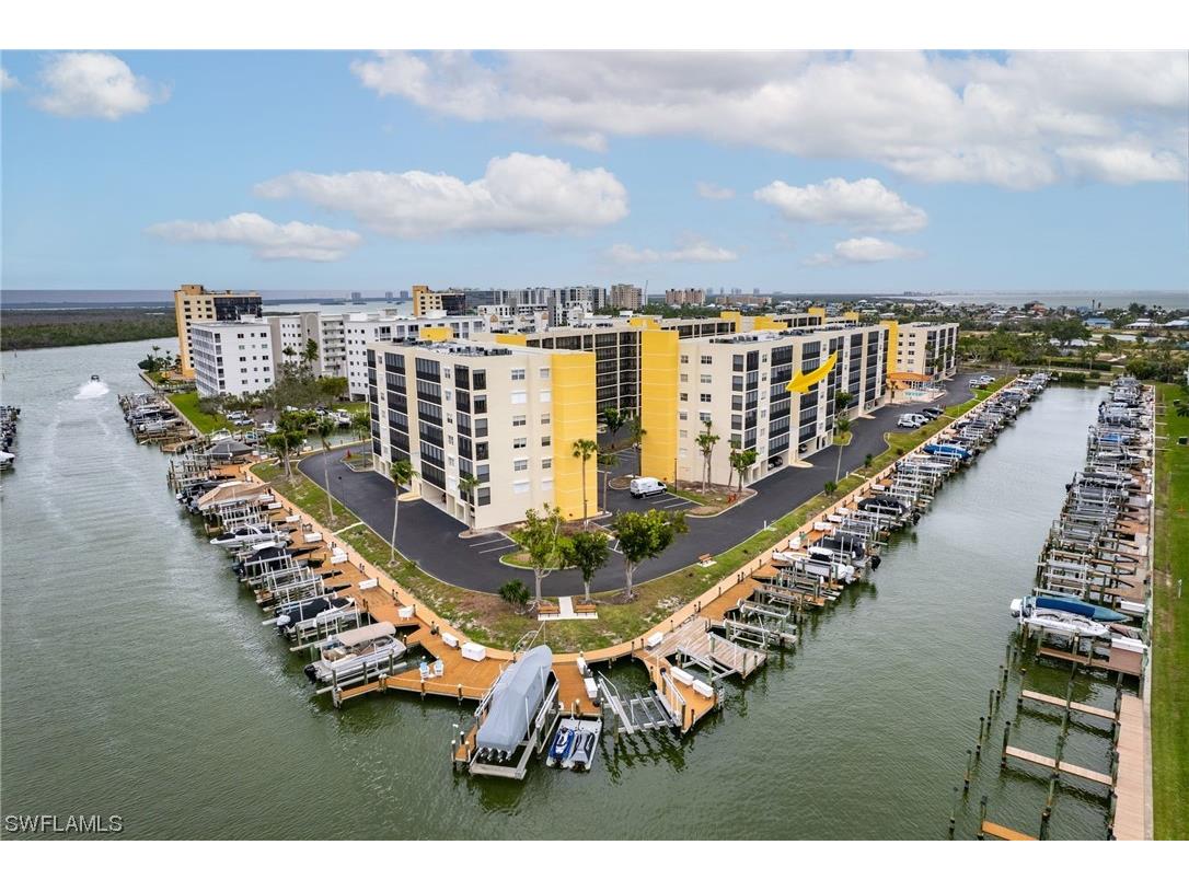4471 Bay Beach Lane #343 Fort Myers Beach FL 33931 223092795 image1