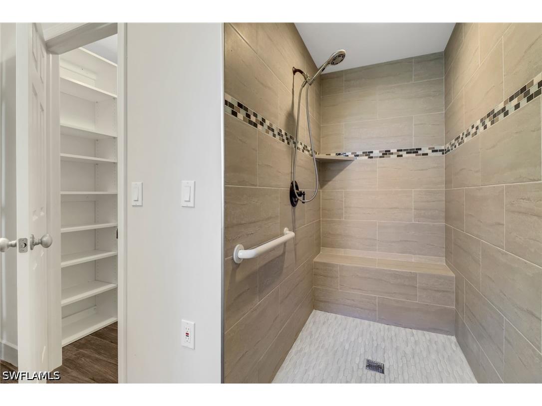 4472 Beechwood Lake Drive Naples FL 34112 226017309 image14